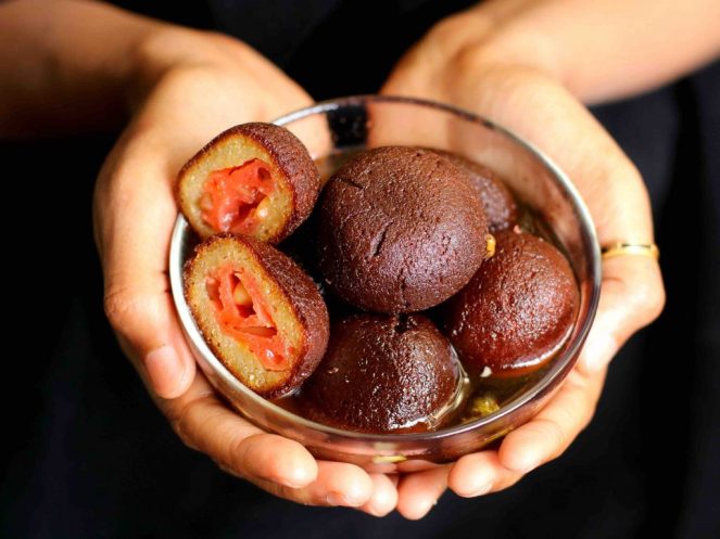 kala-jamun-recipe-with-instant-khoya-or-mawa-40-1024x769